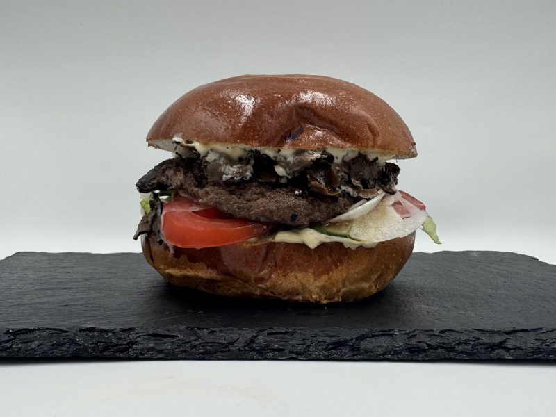 Szarvasgombás Marhaburger
